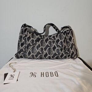 HOBO Monochrome Patterned Hobo Bag